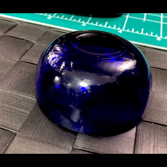 Vintage Haeger Style Black Cat | Gazing Bowl | Art Glass Cobalt Bowl - Picture 3 of 13